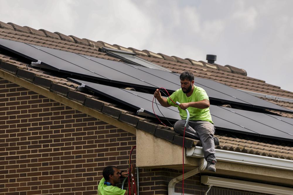 Światła zgaszone, piece wyłączone: Europa przygotowuje się na zimowy kryzys energetyczny